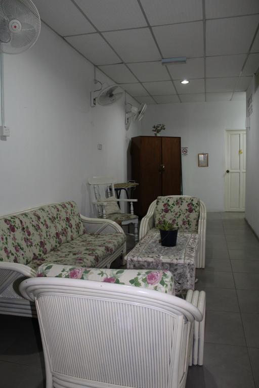 Emma Guesthouse Jertih Luaran gambar